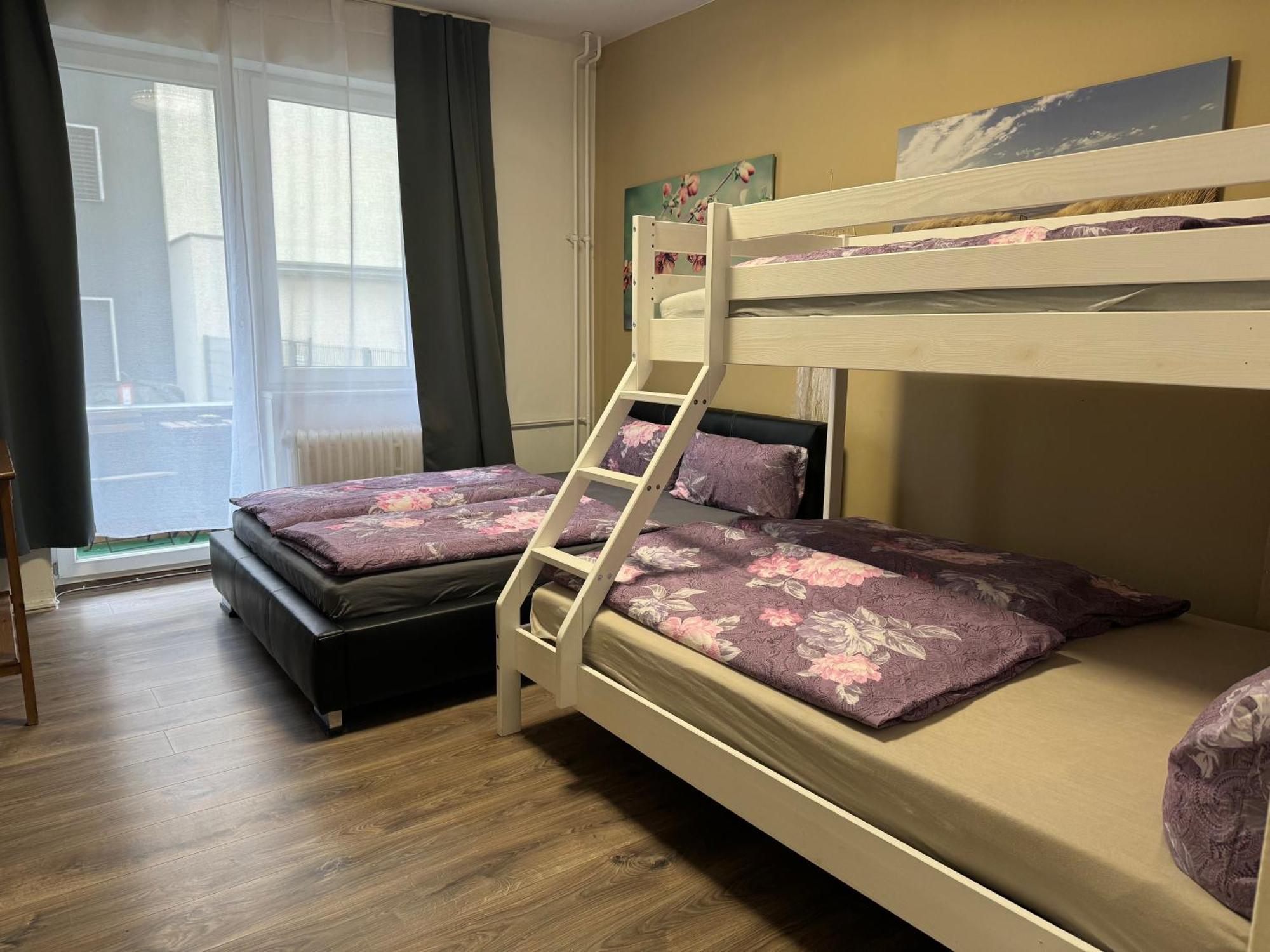 Berlin Pur - Wohnung Fuer Bis Zu 12 Personen Kültér fotó